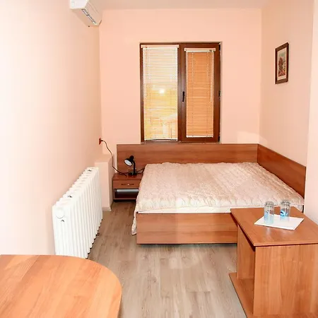 Hotel Interrum Razgrad